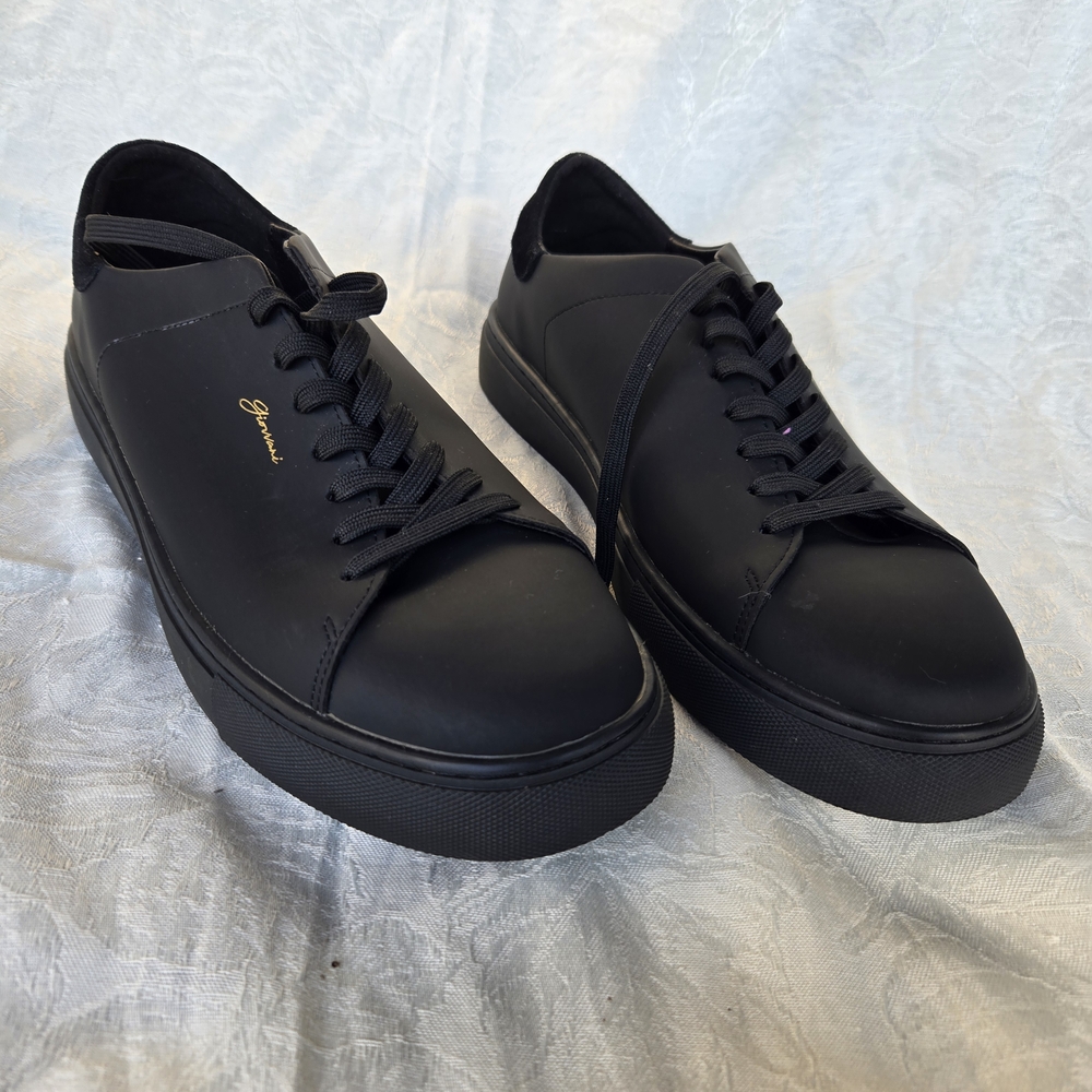 Giovvani The Lorenzo Black Lambskin Leather Black Sole Low Top Sneakers